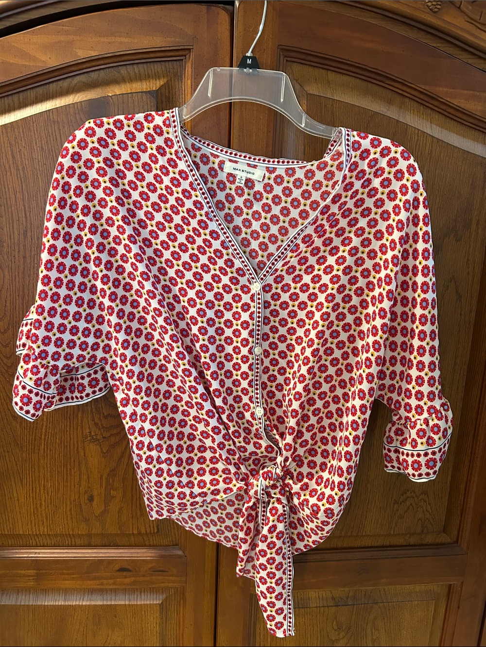 NWOT Max Studio Women’s Red and White Tie-Front Blouse